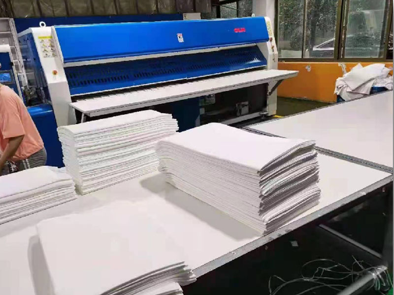 桂林高速熨烫机-01